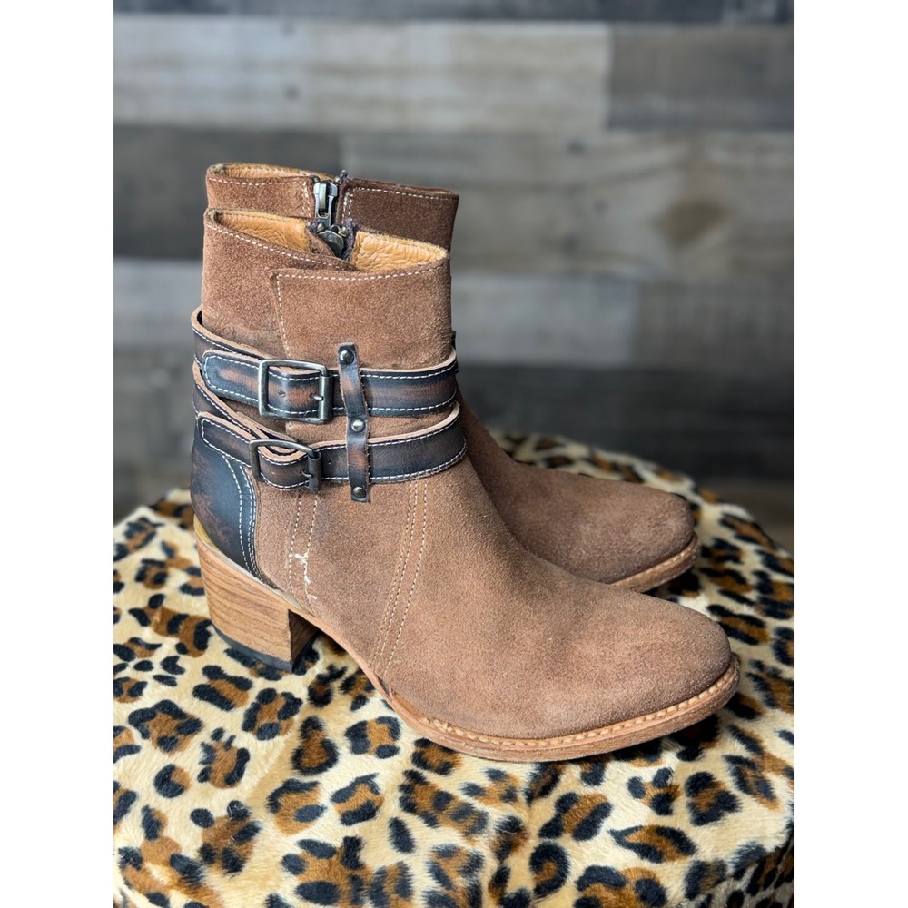 Freebird by Steven Shiloh Brown Suede Leather Buckle Moto Ankle Boots Womens 6